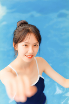 暴躁少女CSGO图片妈妈